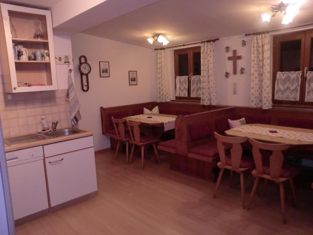 Lehenbrandthof Apartment Leogang Room photo